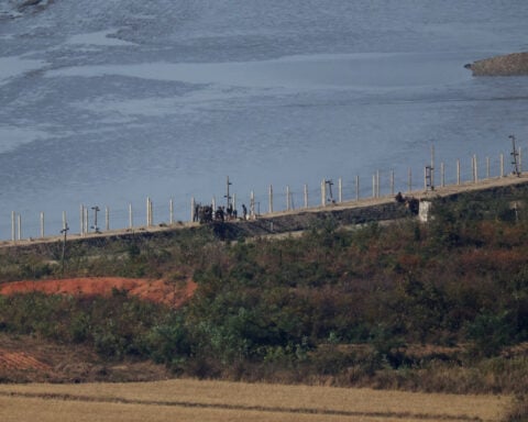 South Korea to respond firmly to North Korean breaches of border, security aide says