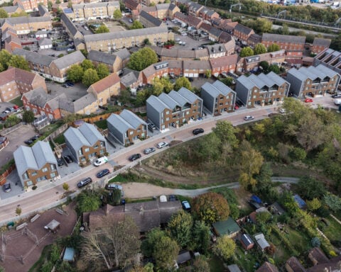 UK house price growth slows to lowest since January 2024