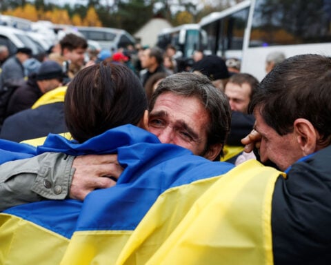 Reunited after 1,711 days: Oleshky evacuees return to Ukraine under Melania Trump-brokered ceasefire