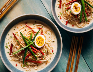 Cold Soy Milk Noodles With Chili Crisp