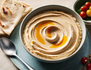 Easy Hummus With Canned Chickpeas